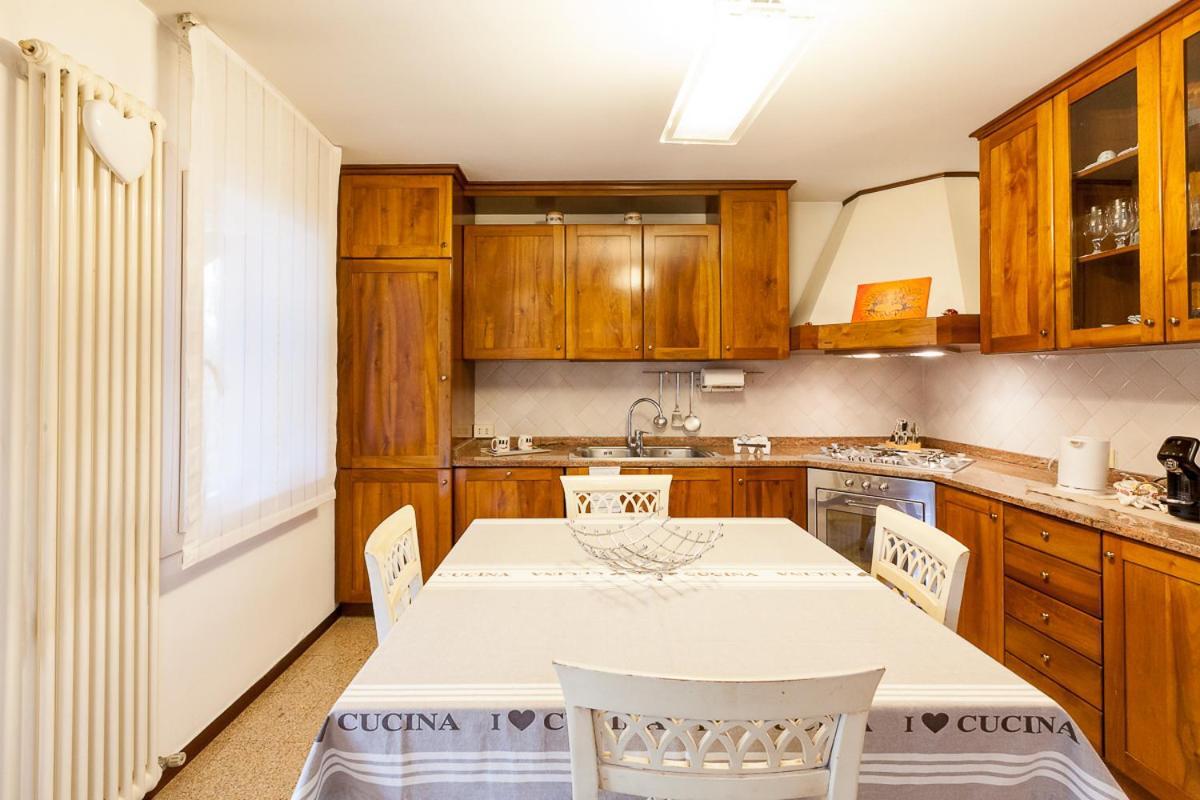 B&B Ca Dea Calle Vallà Εξωτερικό φωτογραφία